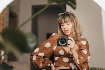 How to Take the Best Mirror Selfies Ever: top 3 best tips. – Glazonoid